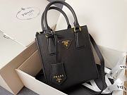 Prada Black Saffiano Handbag With Logo Black 17x19x6cm - 6