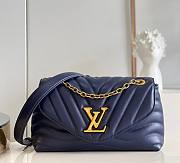 Louis Vuiiton LV New Wave Chain Night Blue 24x14x9cm - 1