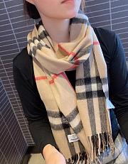 Burberry Scarf 180x30cm - 2