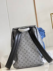 Louis Vuiiton LV Backpack Discovery PM Gray 37x40x20cm - 3