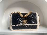 Chanel 19 Flap Bag Shearling Lambskin Black 26cm - 1