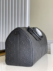 LV Keepall Bandoulière Travel Bag Black M57963 Size 50 x 29 x 23 cm - 4
