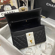 Chanel Flap Bag Lambskin Gold HW Black and White 25.5x15.5x6.5cm - 3