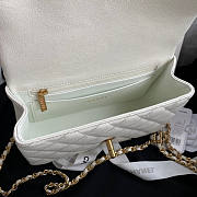 Chanel Handle Flap Bag White Cavier 20x12x6cm - 2