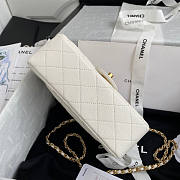 Chanel Handle Flap Bag White Cavier 20x12x6cm - 5