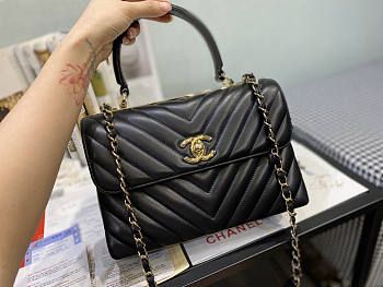 Chanel Handle Trendy Black Gold Hardware 25x17x12cm