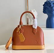 Louis Vuitton LV Alma BB Handbag 23.5 x 17.5 x 11.5 cm - 1