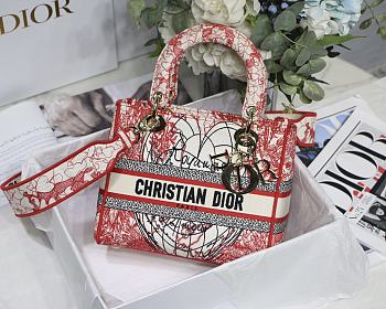 DIOR MEDIUM LADY D-LITE BAG Red and White Size 24 x 20 x 11 cm