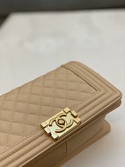 Chanel Leboy Cavier Gold HW Beige 25cm - 2