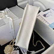 Chanel Flap Bag With Top Handle Caviar White 25x21.5x7cm - 3