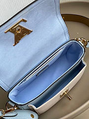 Louis Vuitton LV Lockme Tender Blue 19x13x8cm - 4