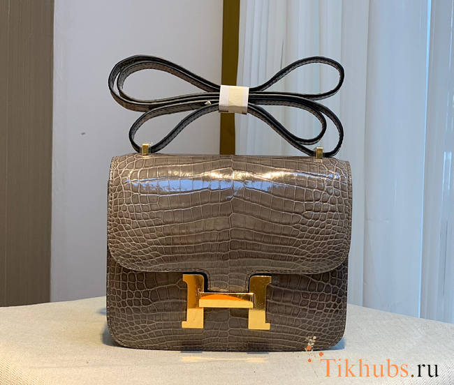 Hermes Constance Crocodile Gray Gold 18x15x4cm - 1