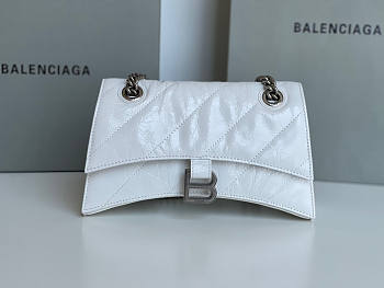 Balenciaga Crush Small Chain Bag Quilted In White 25x15x8cm