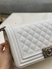 Chanel Leboy Caviar White Silver 25x15x9cm - 2