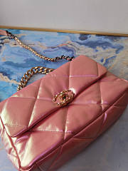 Chanel 19 Large Flap Bag Pink 30x20x10cm - 4