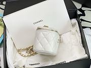 Chanel Vanity Box White Bag 8.5x11x7cm - 2