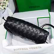 Bottega Veneta Mini Pouch Intrecciato Leather Clutch Black 22x13x5cm - 4