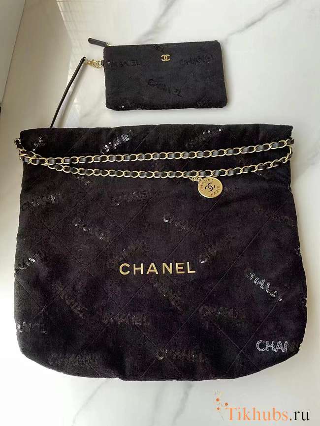 Chanel 22 Handbag Gold-Tone Metal Black 38x42x8cm - 1