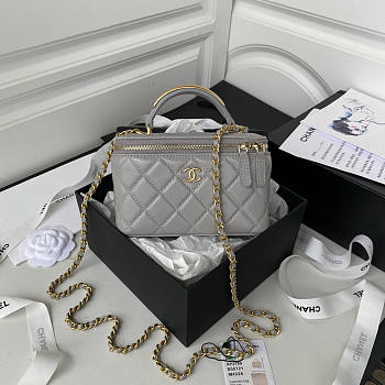 Chanel Vanity With Chain Gray 16x9.5x8cm