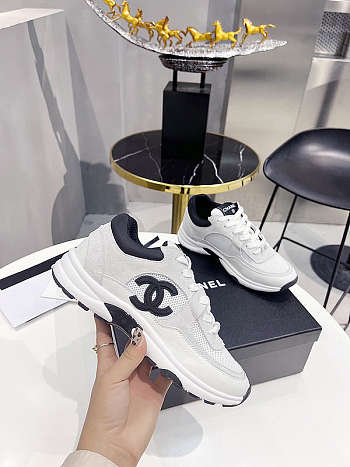 Chanel Low Sneakers White