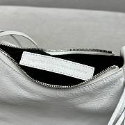 Balenciaga Women's Le Cagole Xs Shoulder Bag White 26 x 16 x 7 cm - 5