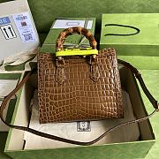 Gucci Diana Small Crocodile Brown Tote Bag 27x24x11cm - 3