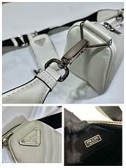 Prada Triangle Leather White Shoulder Bag 26x14x12cm - 2