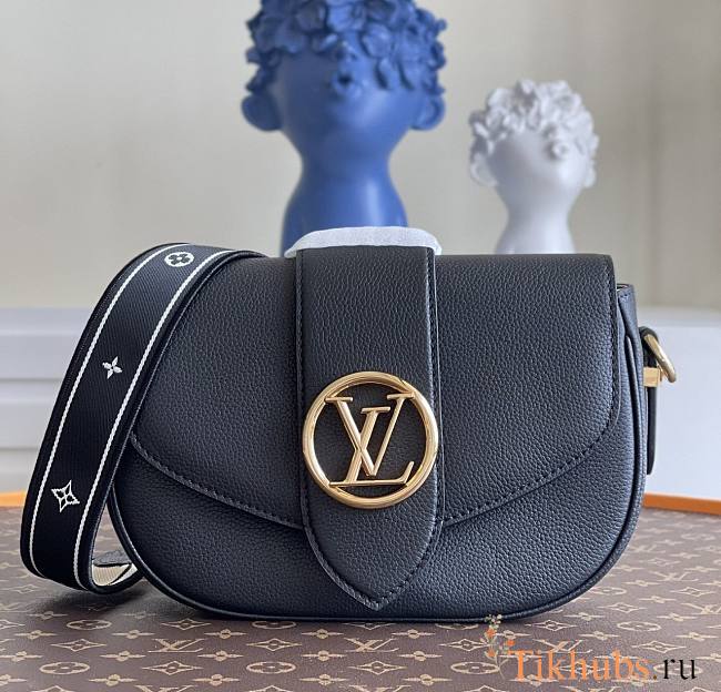 Louis Vuitton LV Pont 9 Soft Black MM 25x17.5x8cm - 1