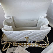 Chanel 22K Coco First Flap Bag Cavier White 20cm - 4