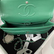 Chanel Flap Bag Medium Green Silver Lambskin 25cm - 3