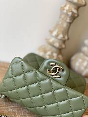 Chanel Mini Flap Bag Green Lambskin 17cm - 6