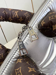 Louis Vuiiton LV Speedy Silver 25 x 19 x 15 cm - 2