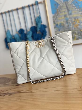 Chanel 19 Shopping Bag White 41x24x10.5cm