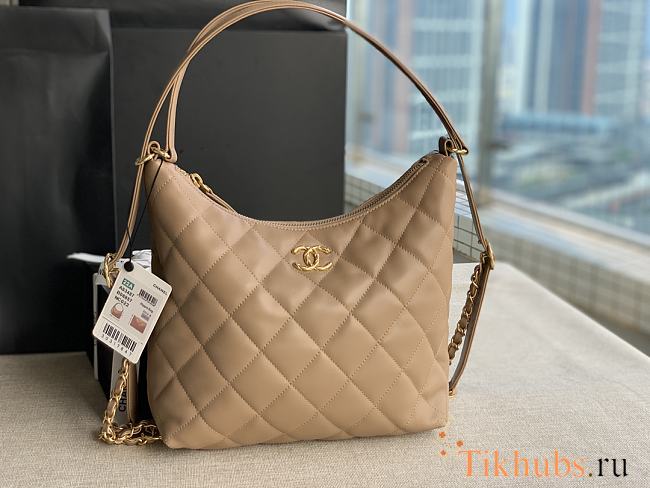 Chanel Hobo Lambskin Beige 30x37x8cm - 1