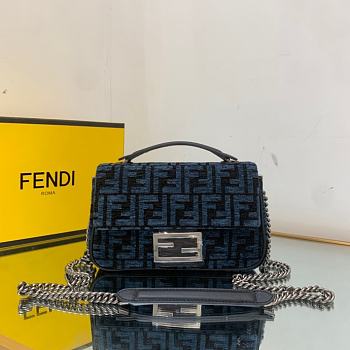 Fendi Baguette Chain Midi Dark Blue FF 24x7x14.5cm