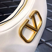 Valentino Stud Sign Calfskin Hobo White Bag 26x30x7cm - 6