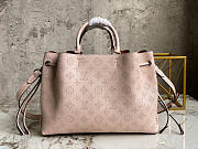 Louis Vuitton LV Bella Tote Crème Beige 32 x 23 x 13 cm - 3