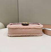 Fendi Baguette Pale Pink Sheepskin Bag 27x15x6cm - 6