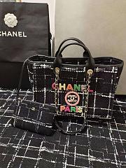 Chanel Tweed Large Shopping Bag 30 × 50 × 22 cm - 1