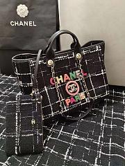 Chanel Tweed Large Shopping Bag 30 × 50 × 22 cm - 2