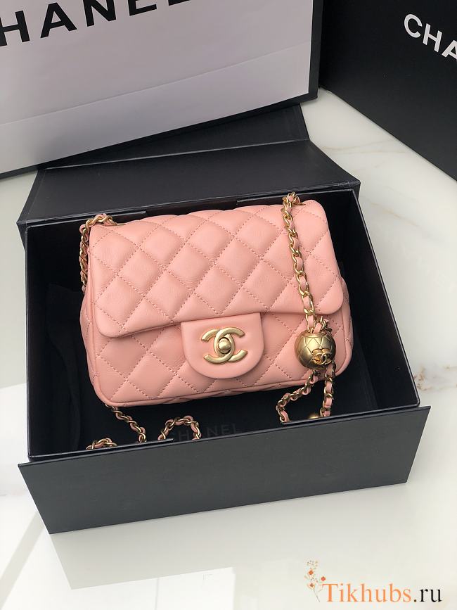 Chanel Flap Bag Lambskin Pink 17cm - 1