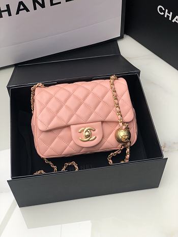 Chanel Flap Bag Lambskin Pink 17cm