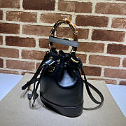 Gucci Diana Mini Bucket Black Bag 19x30.5x6cm - 3