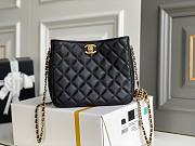 Chanel 22S Pearl Hobo Bag Lambskin Black 19x17x8.5cm - 1
