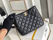 Chanel 22S Pearl Hobo Bag Lambskin Black 19x17x8.5cm - 6