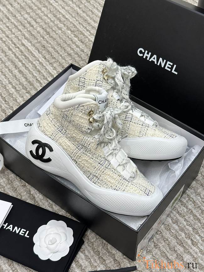 Chanel 22N Ski Series Sneakers - 1