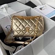 Chanel Small Flap Bag Gold 23x15x7cm  - 1