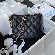 Chanel Small Hobo Lambskin Black Bag 19x16x8cm - 3