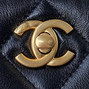 Chanel Small Hobo Lambskin Black Bag 19x16x8cm - 2