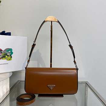 Prada Brushed Leather Femme Brown Bag 26x4.8x12cm